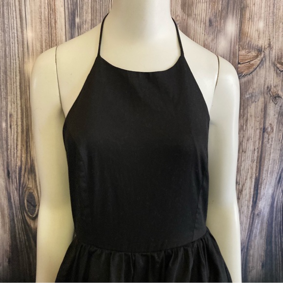 Sale 5 For $25 Lulu’s Open Back Mini Dress - Picture 2 of 10